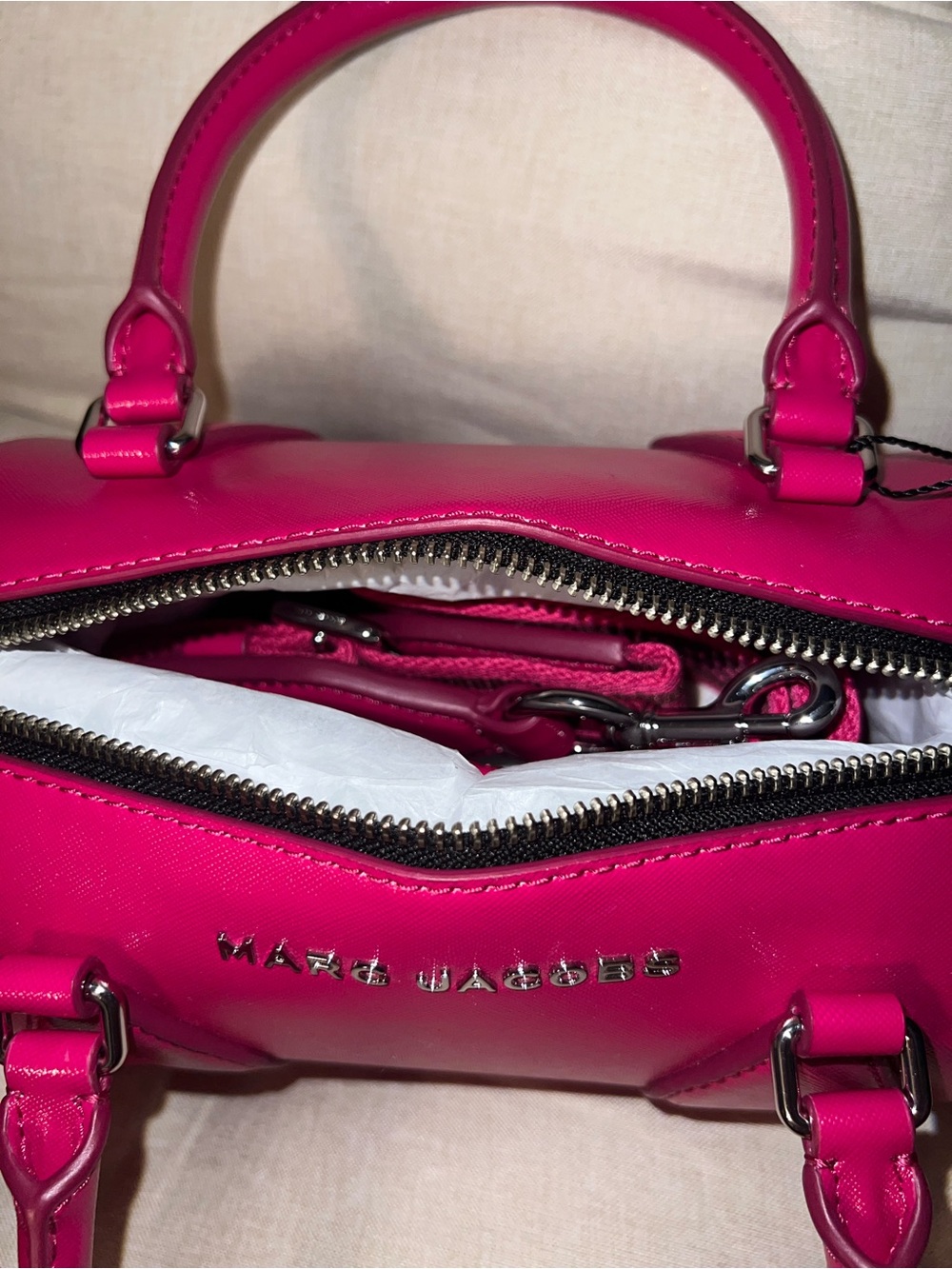 π Marc Jacobs logo barrel crossbody bag - Picture 5 of 8